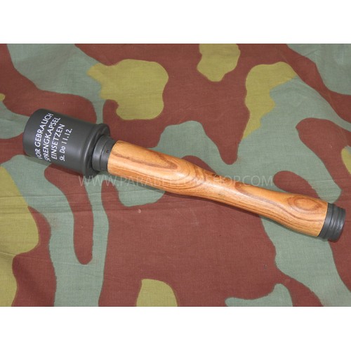 German WW2 M24 Granate Reproduction Potato Masher Metal wood german-ww2-m24-granate-reproduction-potato-masher-metal-wood