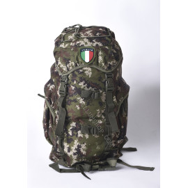 Green rucksack pack with patch 35 LT 50x32x16 camo