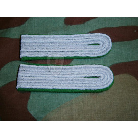 Gebirgsjager Leutnant